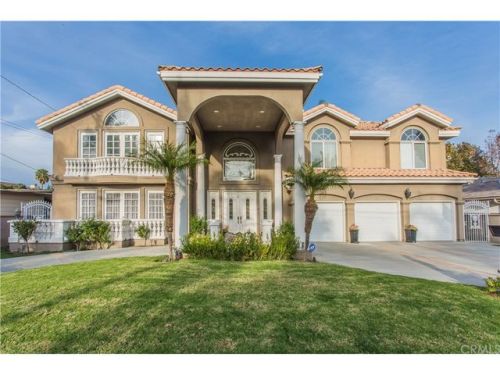 8233 Suva St, Downey, CA 90240-2841