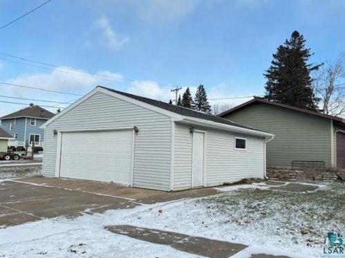 729 1st St, Duluth, MN 55805-2044