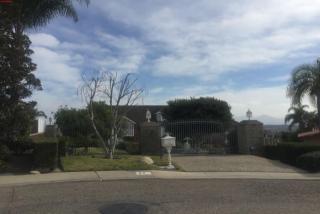 90 Pino Ct, Camarillo, CA 93010-1710