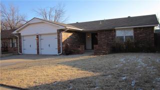 510 Highland Dr, Mustang, OK 73064-3310