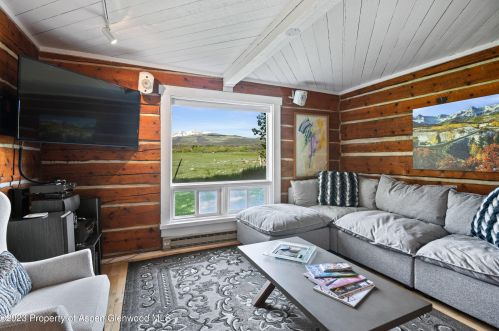 1645 Capitol Creek Rd, Snowmass CO 81654-9337 exterior