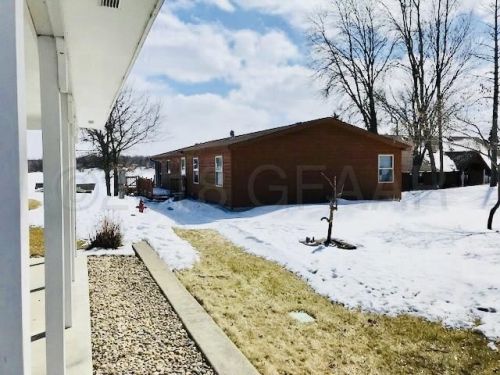 13389 Elmhurst Dr, Mentor, MN 56736-9437