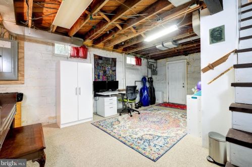 1313 Elson Ct, Silver Spring MD 20912-7027 exterior