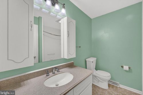 1561 Waggoners Gap Rd, Carlisle PA  17013-8353 exterior