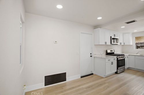 6070 Scheelite St, Riverside CA  92509-5014 exterior