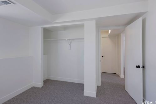 10007 Marble St, Sandy UT 84094-4027 exterior