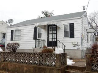 76 Lincoln Ave, Colonia, NJ 07067-4048