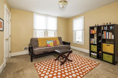 654 Holly Ave, Saint Paul MN  55104-7123 exterior