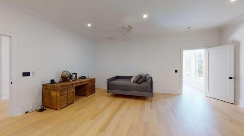 3206 Arden Rd, Atlanta GA  30327-1262 exterior