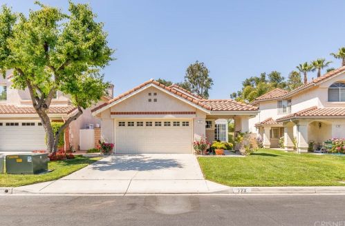 773 Twin Peaks Ave, Simi Valley, CA 93065-7059