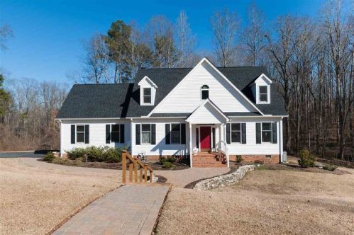 727 Three Wood Ln, Woodruff, SC 29388-8101