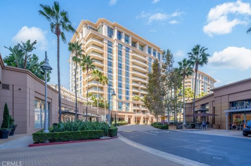 5082 Scholarship, Irvine CA  92612-5695 exterior