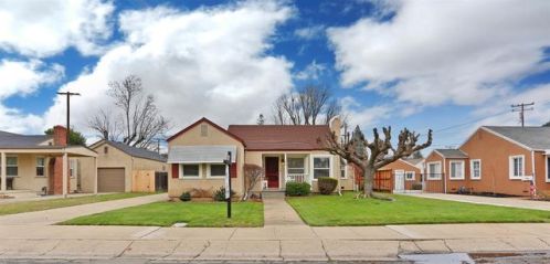 904 Loma Dr, Lodi, CA 95242-2217