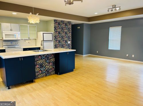181 Circle Dr, Clarkesville, GA 30523-5509