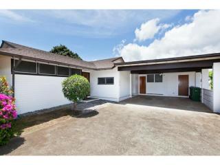1036 Ala Lilikoi St, Honolulu, HI 96818-2311