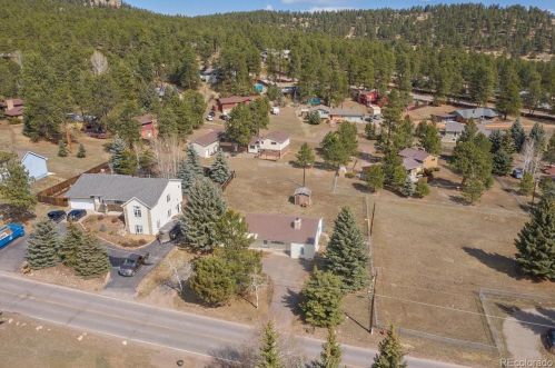 5165 Hatch Dr, Lakewood CO 80439 exterior