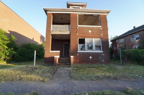 917 11th Ave, Gary, IN 46402-2811