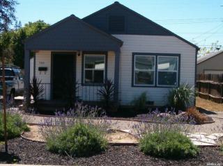 540 Daisy Ave, Lodi, CA 95240-1012