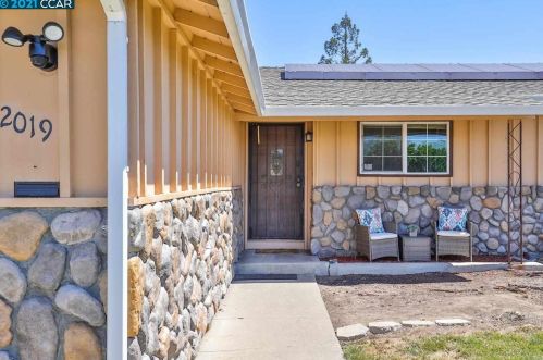2019 Sequoia Dr, Pacheco, CA 94553-4931