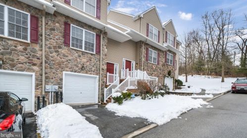 326 Burnt Church Ct, Media, PA 19063-5895