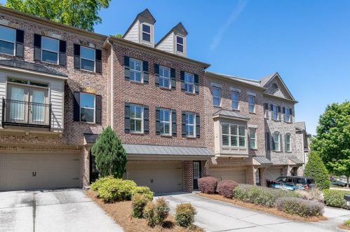 2796 Laurel Valley Trl, Buford, GA 30519-8137