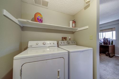 21591 Aberdeen Dr, Aurora CO  80015-3531 exterior