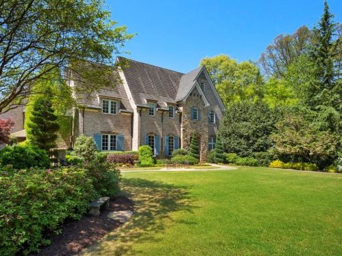 5540 Lake Island Dr, Atlanta GA  30327-4832 exterior