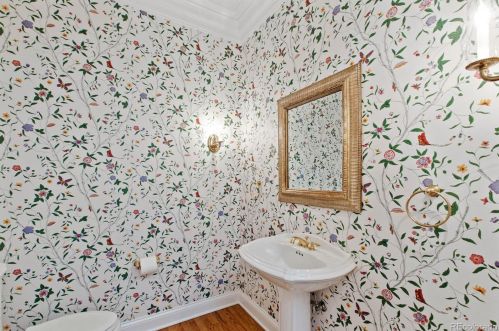 470 Monroe St, Denver, CO 80206-4447