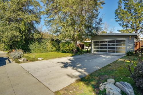 3397 Ramona St, Palo Alto, CA 94306-3529