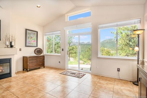 315 Big Horn Dr, Estes Park CO 80517-9004 exterior