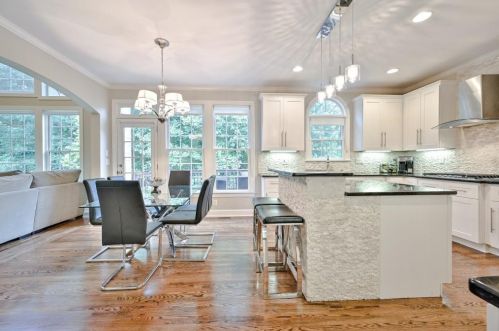 2468 Hughes Ct, Atlanta GA  30331-7896 exterior