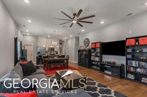 72 Hardwick St, Atlanta GA  30315-5132 exterior