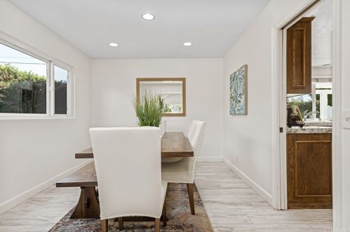 6298 Woodsboro Ave, Anaheim CA  92807-2347 exterior