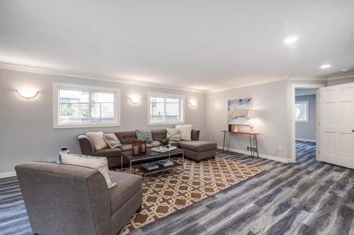 1374 26th Ave, Saint Paul MN  55112-6315 exterior