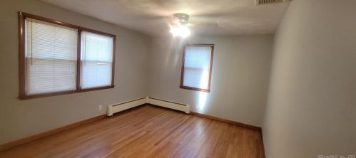 184 Chimney Hill Rd, Wallingford CT  06492-1600 exterior