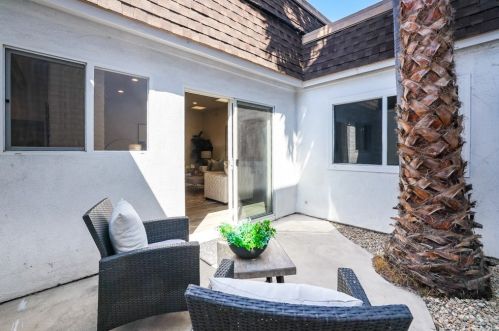 4042 Germainder Way, Irvine CA  92612-2106 exterior