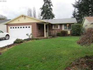2014 King Way, Woodburn, OR 97071-2717