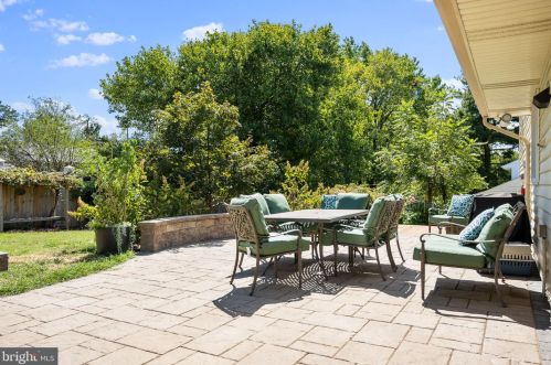 12517 Summerwood Dr, Silver Spring MD 20904-1746 exterior