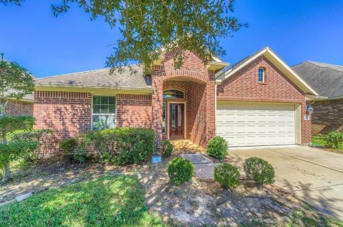 26222 Christen Canyon Ln, Richmond TX  77406-5464 exterior