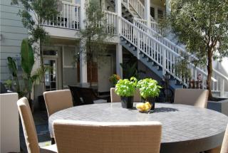 1833 Stockton St, San Francisco CA  94133-2908 exterior