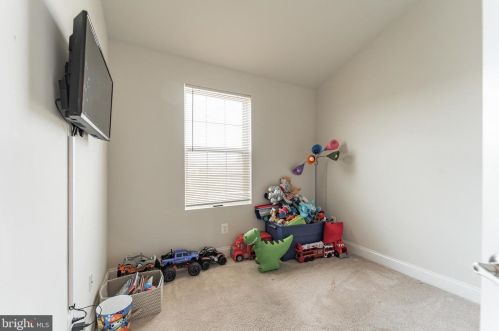 1445 Onnesta Ct, Aberdeen MD  21001-3910 exterior
