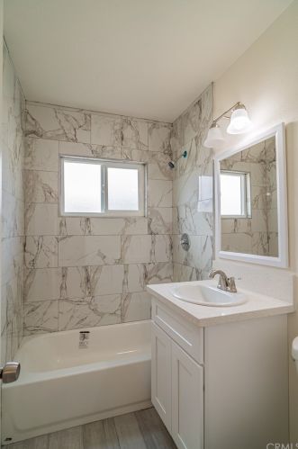 4082 Overland St, Riverside CA  92503-4071 exterior