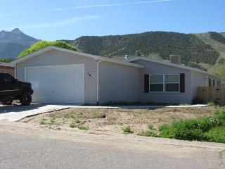 261 Tamarack Cir, Parachute, CO 81635-9499