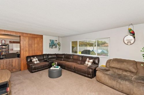 3876 Madrona Rd, Riverside CA  exterior