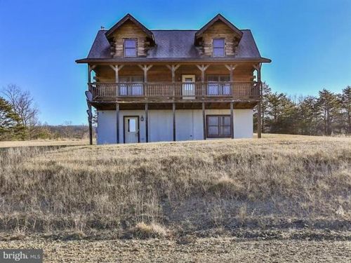 128 Annandale Dr, Gerrardstown, WV 25420-4464
