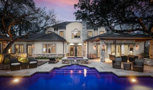 8300 Chalk Knl Dr, Austin TX  78735-1703 exterior