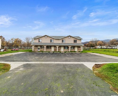 60 200, Wellsville UT 84339-9703 exterior