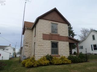 220 Emerald St, Willard, OH 44890-1405