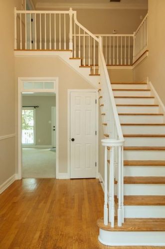 1518 Maplewood Ct, Holly Springs, GA 30189-1552