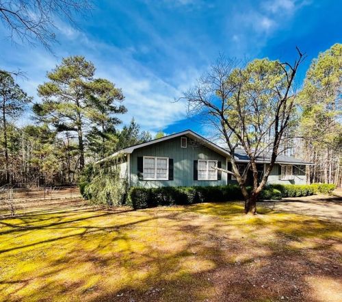 125 Sears Cir, Porterdale, GA 30016-7301
